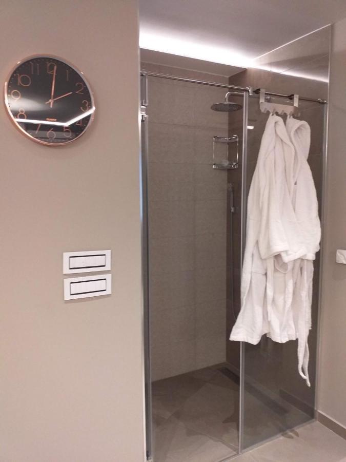 Spa Pleasure Apartman Újvidék Kültér fotó